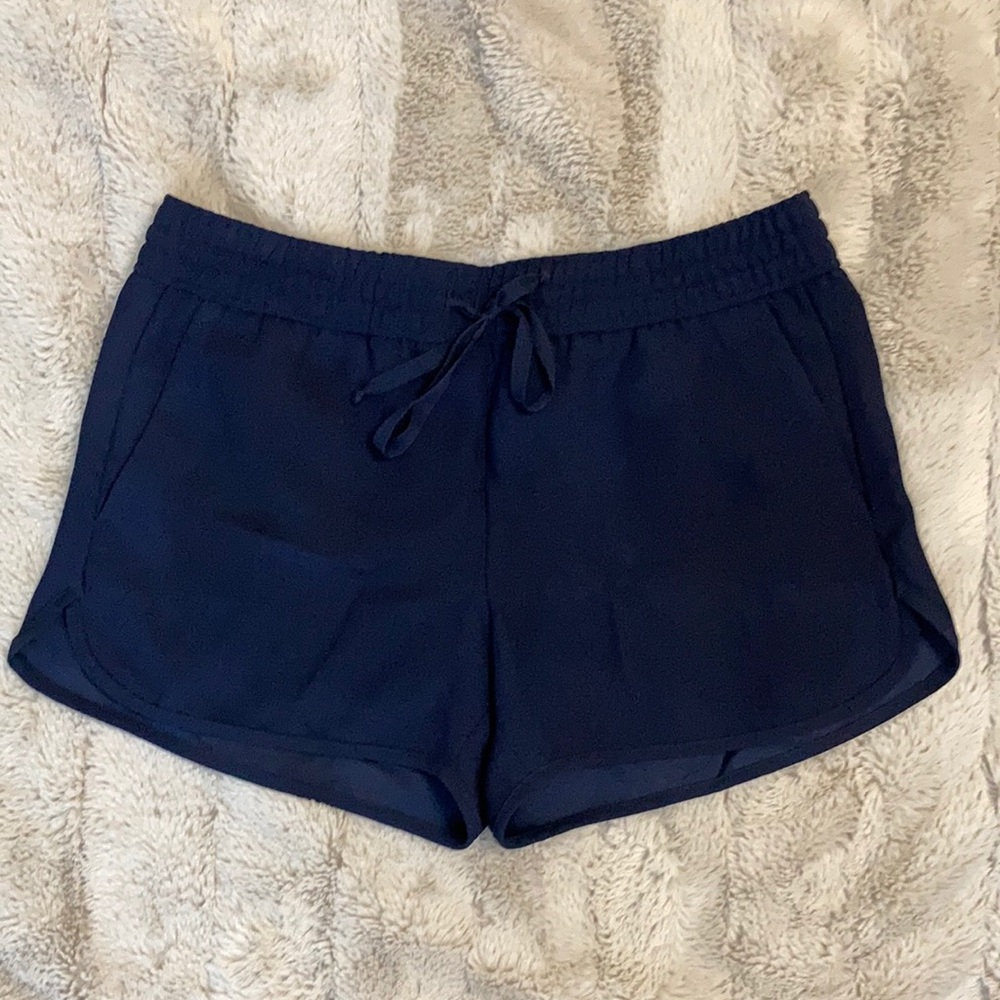 Banana republic track short, sz small, EUC.
